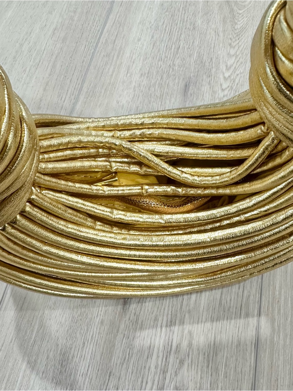 NWOT BOTTEGA VENETA leather double knot tubular mini spaghetti bag clutch gold - Picture 6 of 9
